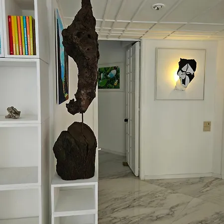 Artist House