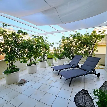 Artist House